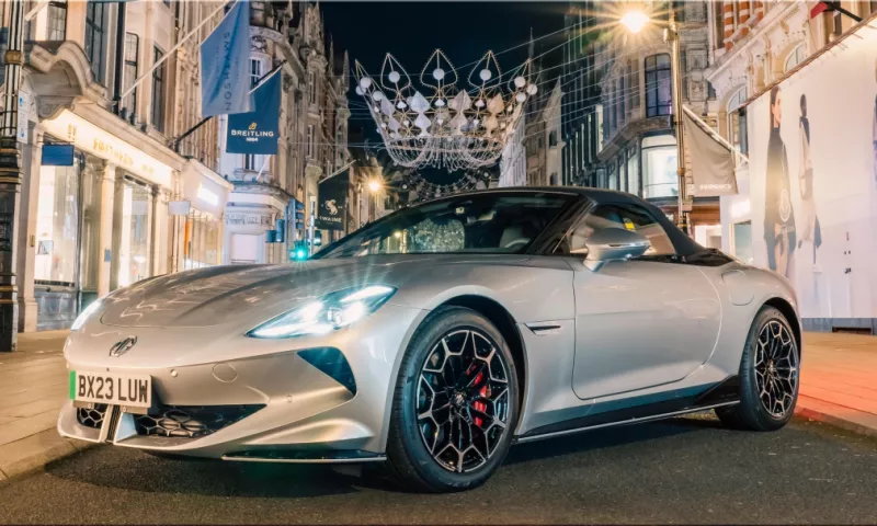 MG Cyberster: A stunning electric convertible in Geneva