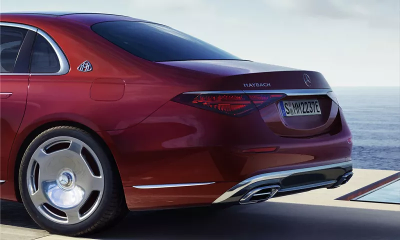 The Mercedes-Maybach brand's first plug-in hybrid vehicle: Mercedes-Maybach S 580 e
